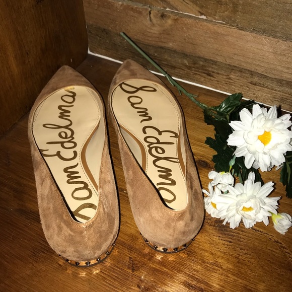 Sam Edelman Shoes - Sam Edelman Camel Tan Suede Pointed Flats Reyanne